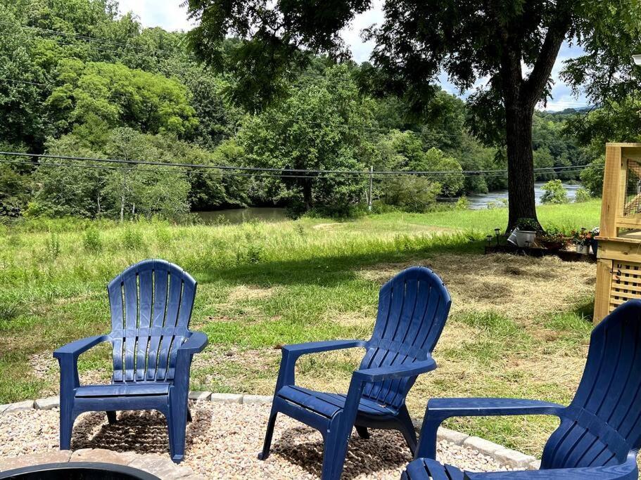 Riverside Relaxer W/Hot Tub+Fire Pit +Wifi & View Franklin Zewnętrze zdjęcie