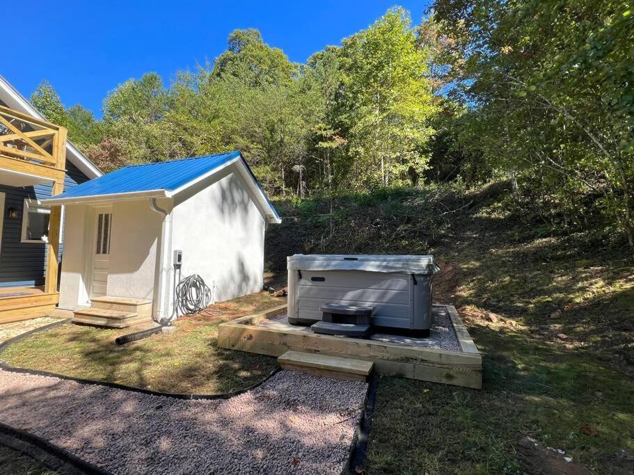 Riverside Relaxer W/Hot Tub+Fire Pit +Wifi & View Franklin Zewnętrze zdjęcie