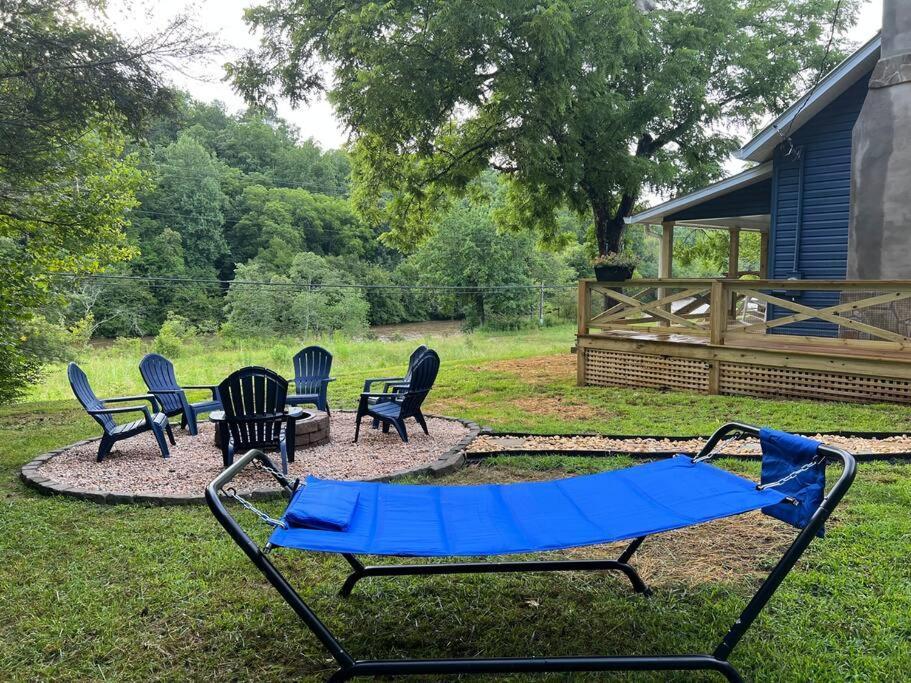 Riverside Relaxer W/Hot Tub+Fire Pit +Wifi & View Franklin Zewnętrze zdjęcie