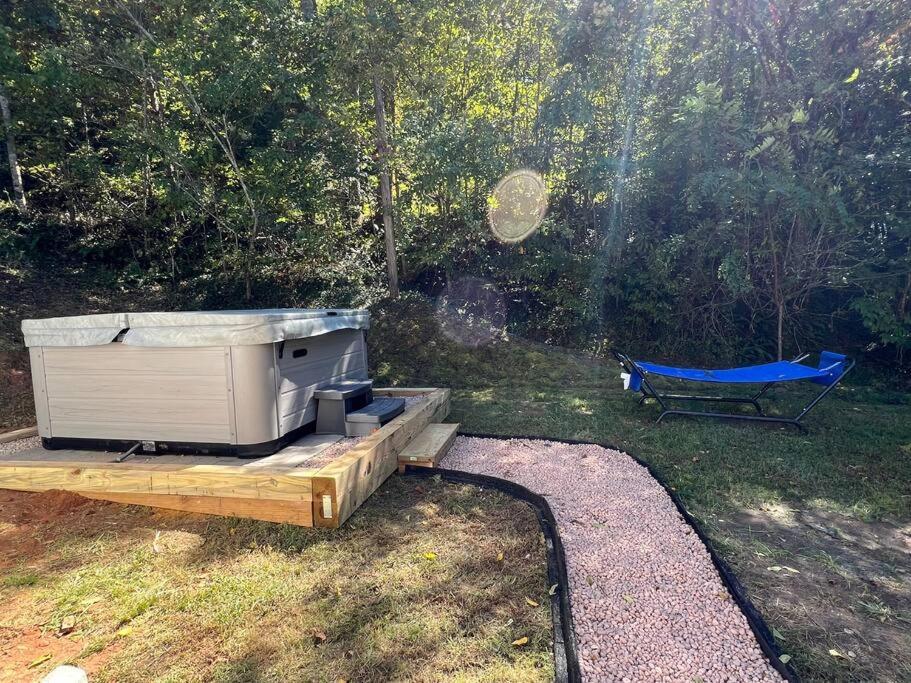 Riverside Relaxer W/Hot Tub+Fire Pit +Wifi & View Franklin Zewnętrze zdjęcie