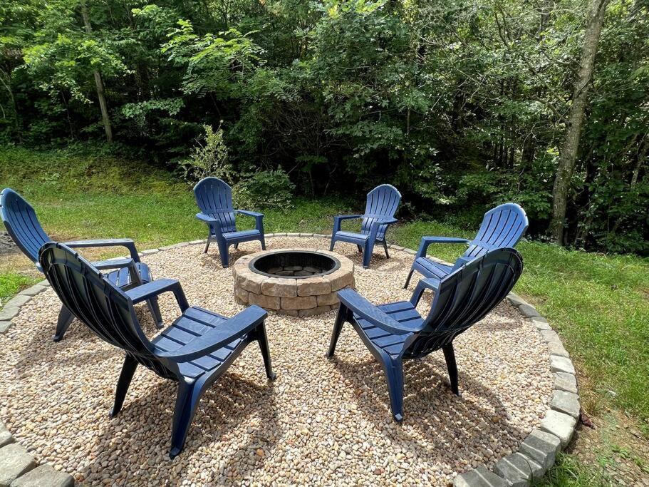 Riverside Relaxer W/Hot Tub+Fire Pit +Wifi & View Franklin Zewnętrze zdjęcie